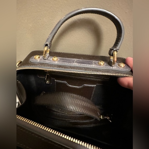 Dolce & Gabbana crocodile and leather top handle crossbody camera bag - Picture 10 of 10